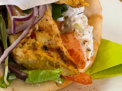 Pita with kotopoulo
