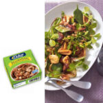 Squid with oregano in vegetable oil